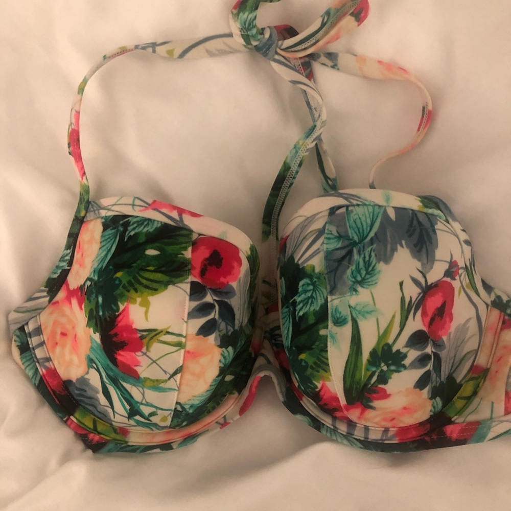 32dd Victoria Secret Bathing Suit Top